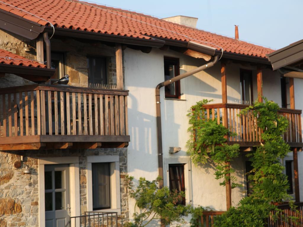 Boutique Hotel Dvor 도브로보 외부 사진