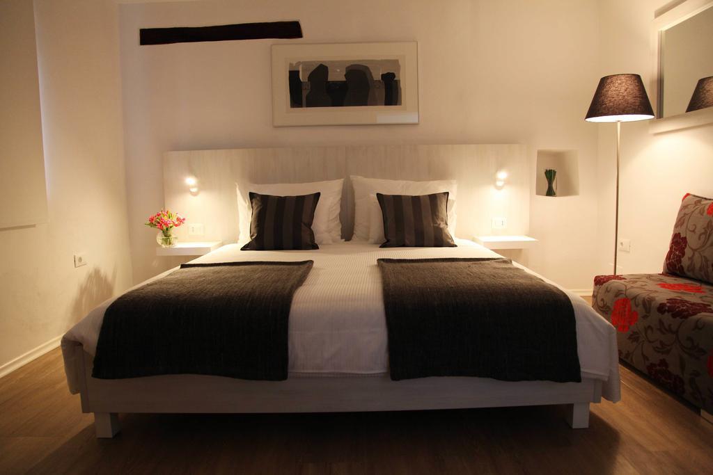 Boutique Hotel Dvor 도브로보 객실 사진