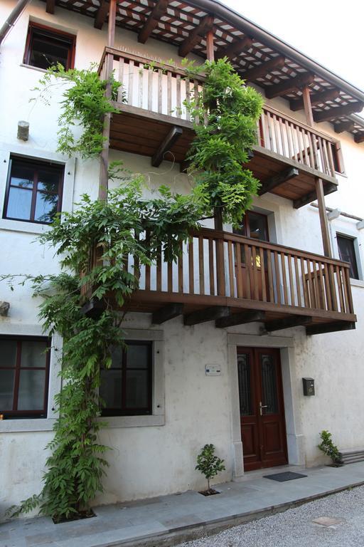 Boutique Hotel Dvor 도브로보 외부 사진